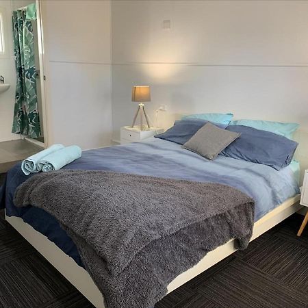Aussie Dream Hostel Gold Coast Extérieur photo