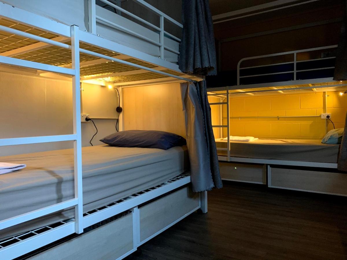 Aussie Dream Hostel Gold Coast Extérieur photo