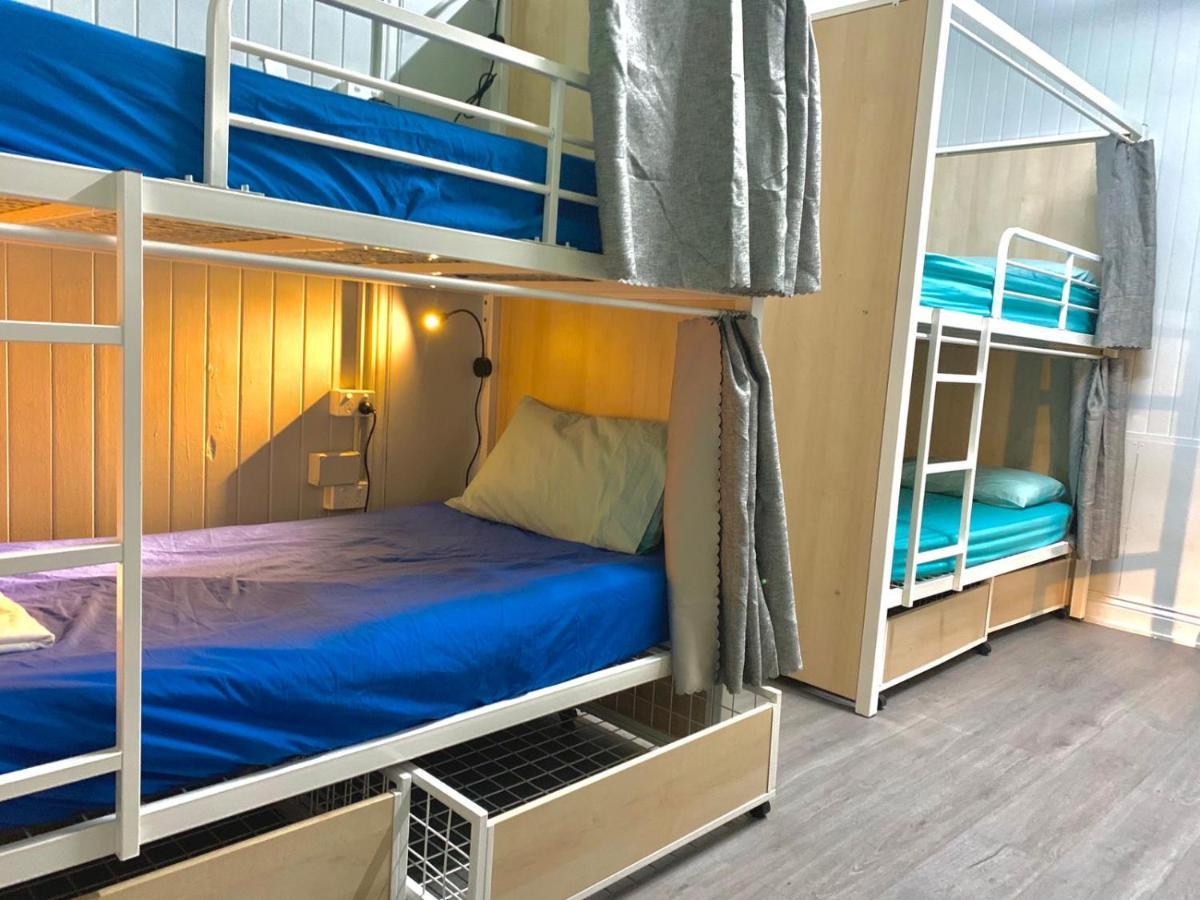 Aussie Dream Hostel Gold Coast Extérieur photo