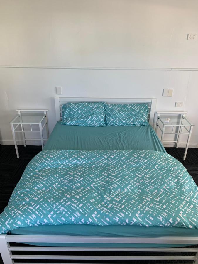 Aussie Dream Hostel Gold Coast Extérieur photo