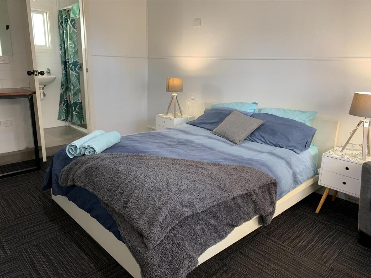 Aussie Dream Hostel Gold Coast Extérieur photo